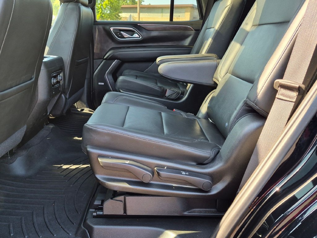 Used 2021 Chevrolet Tahoe Z71 w/ Z71 Signature Package AWD/4WD image 24