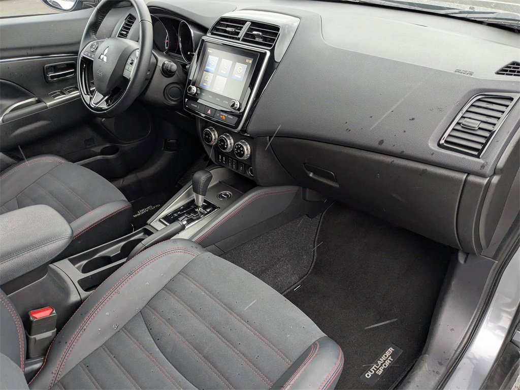 Used 2025 Mitsubishi Outlander Sport AWD image 34