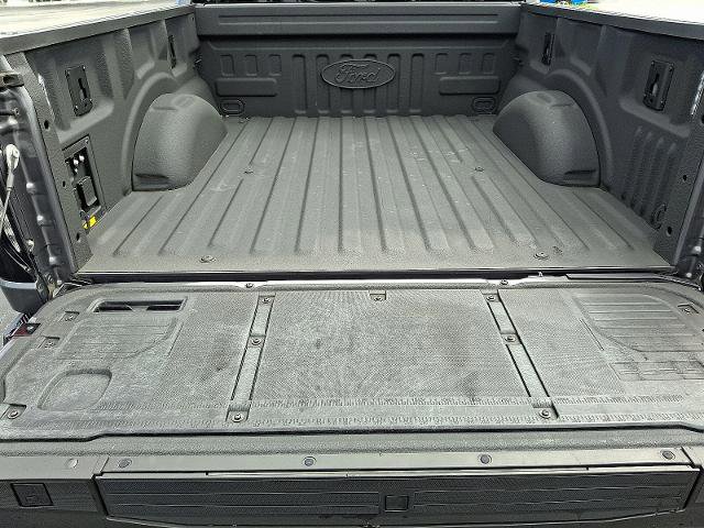 Certified 2022 Ford F150 Lightning Lariat image 27