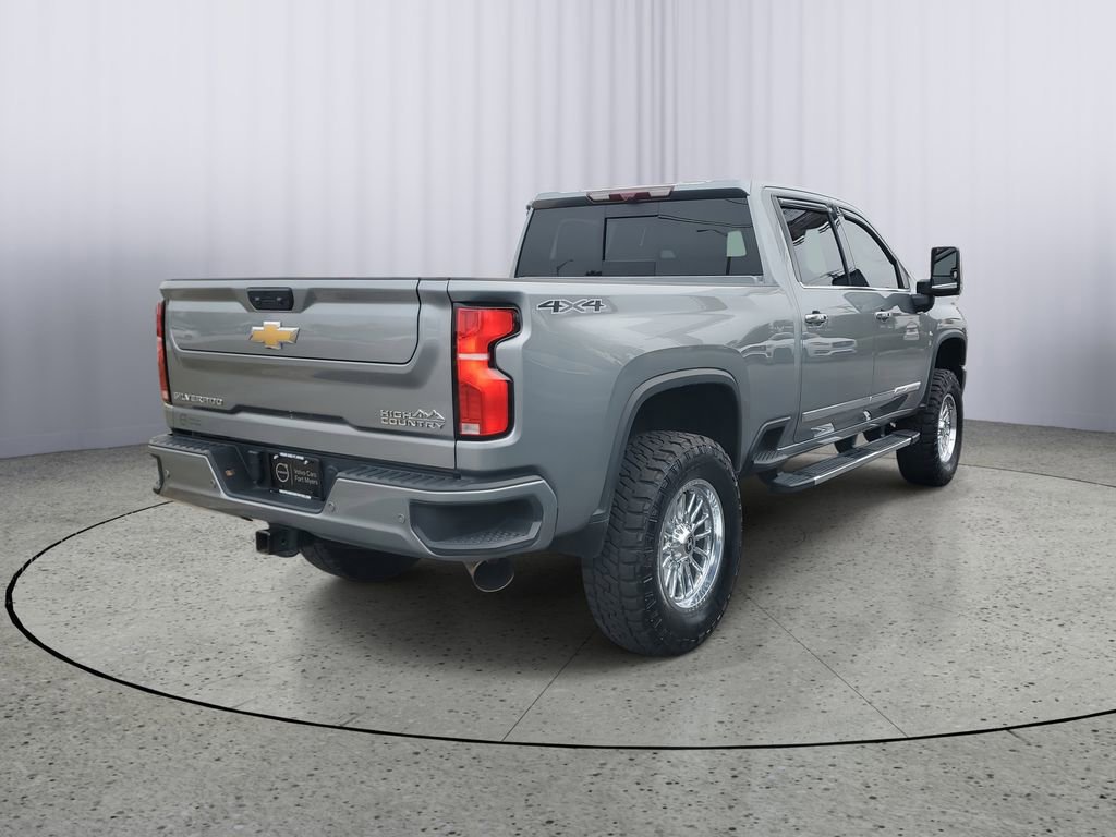 Used 2025 Chevrolet Silverado 2500 High Country w/ Technology Package image 4