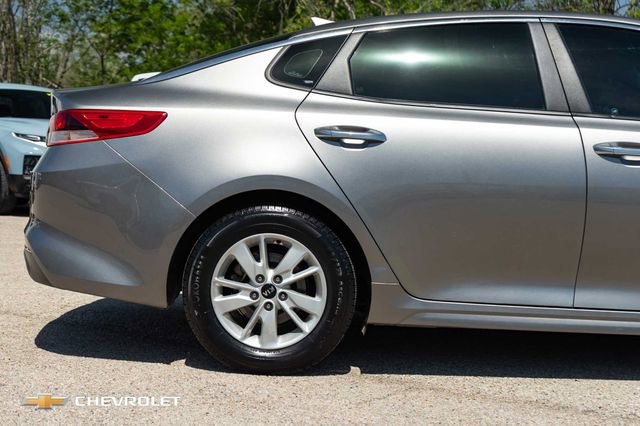 Used 2018 Kia Optima LX FWD image 4