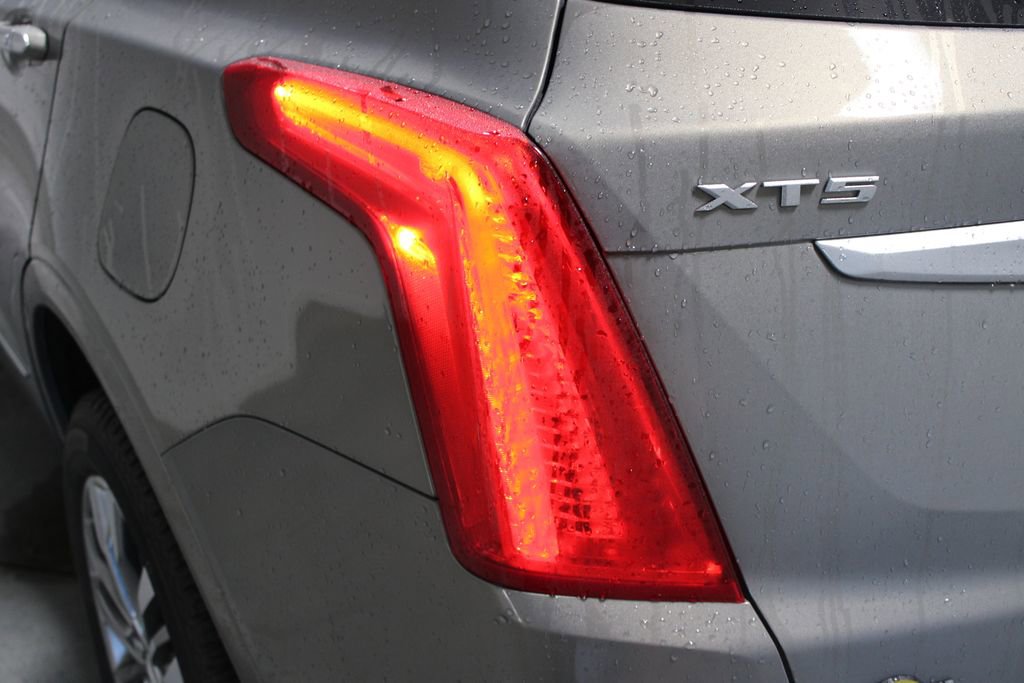 Used 2018 Cadillac XT5 Premium Luxury w/ Driver Assist Package image 58