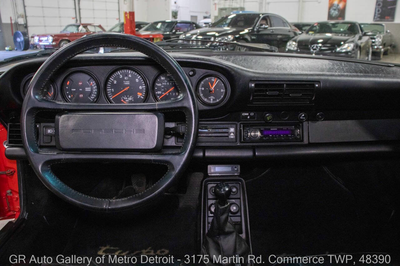 Used 1987 Porsche 911 Carrera image 16