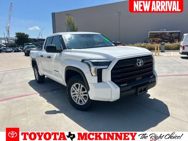 Used 2022 Toyota Tundra SR5 AWD/4WD image 1