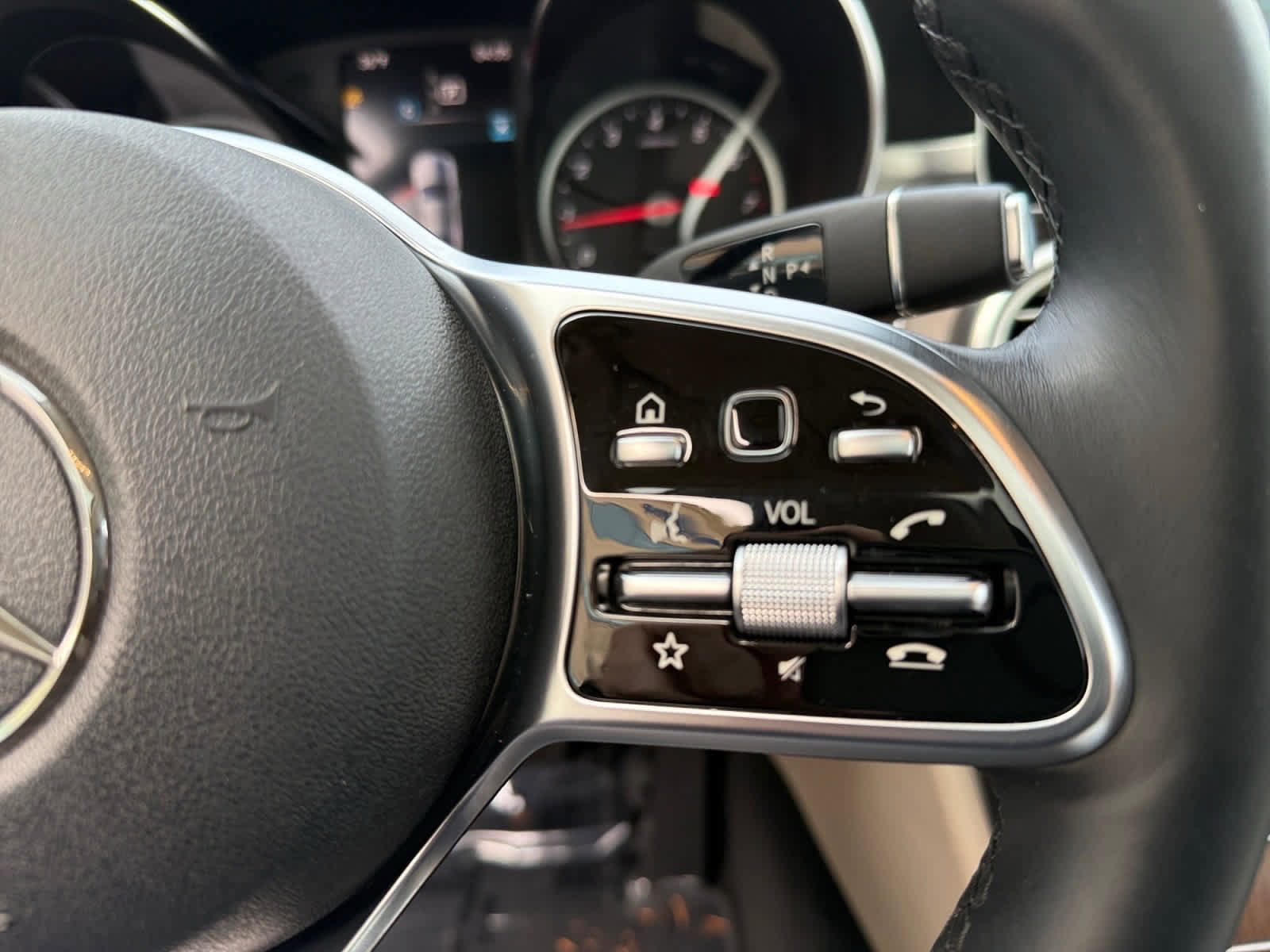 Certified 2020 Mercedes-Benz C 300 4MATIC Sedan image 20