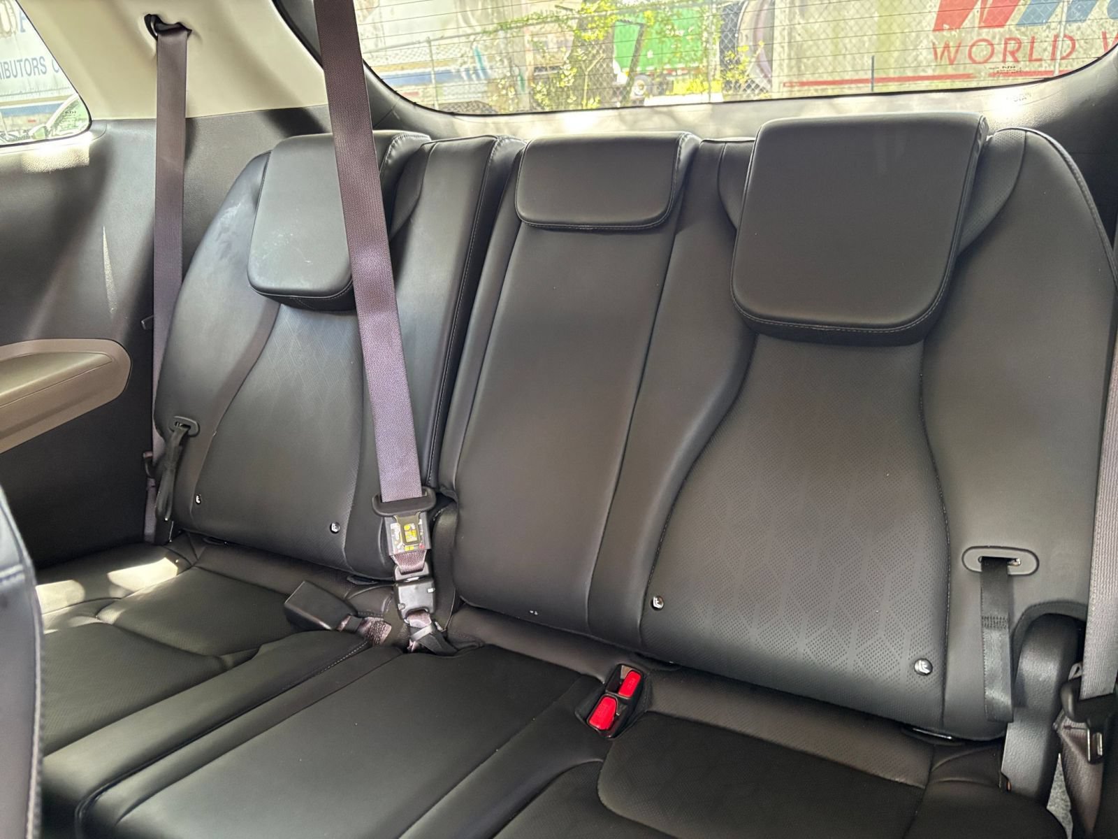 Used 2026 Kia Carnival FWD image 31