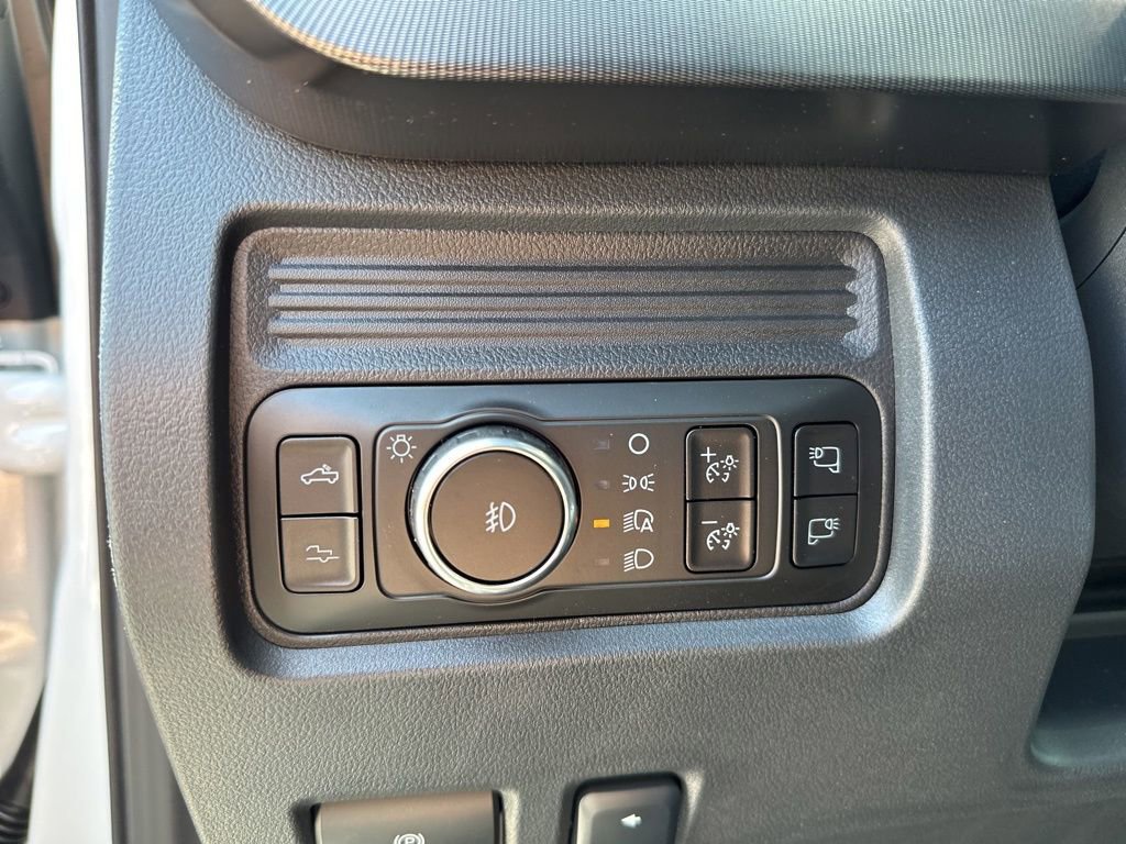 New 2026 Ford F350 Platinum image 17