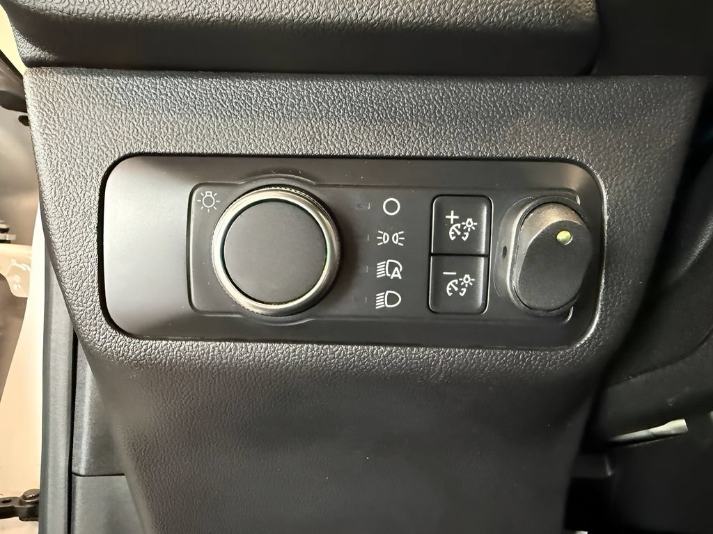Used 2020 Ford Escape SE AWD/4WD image 16