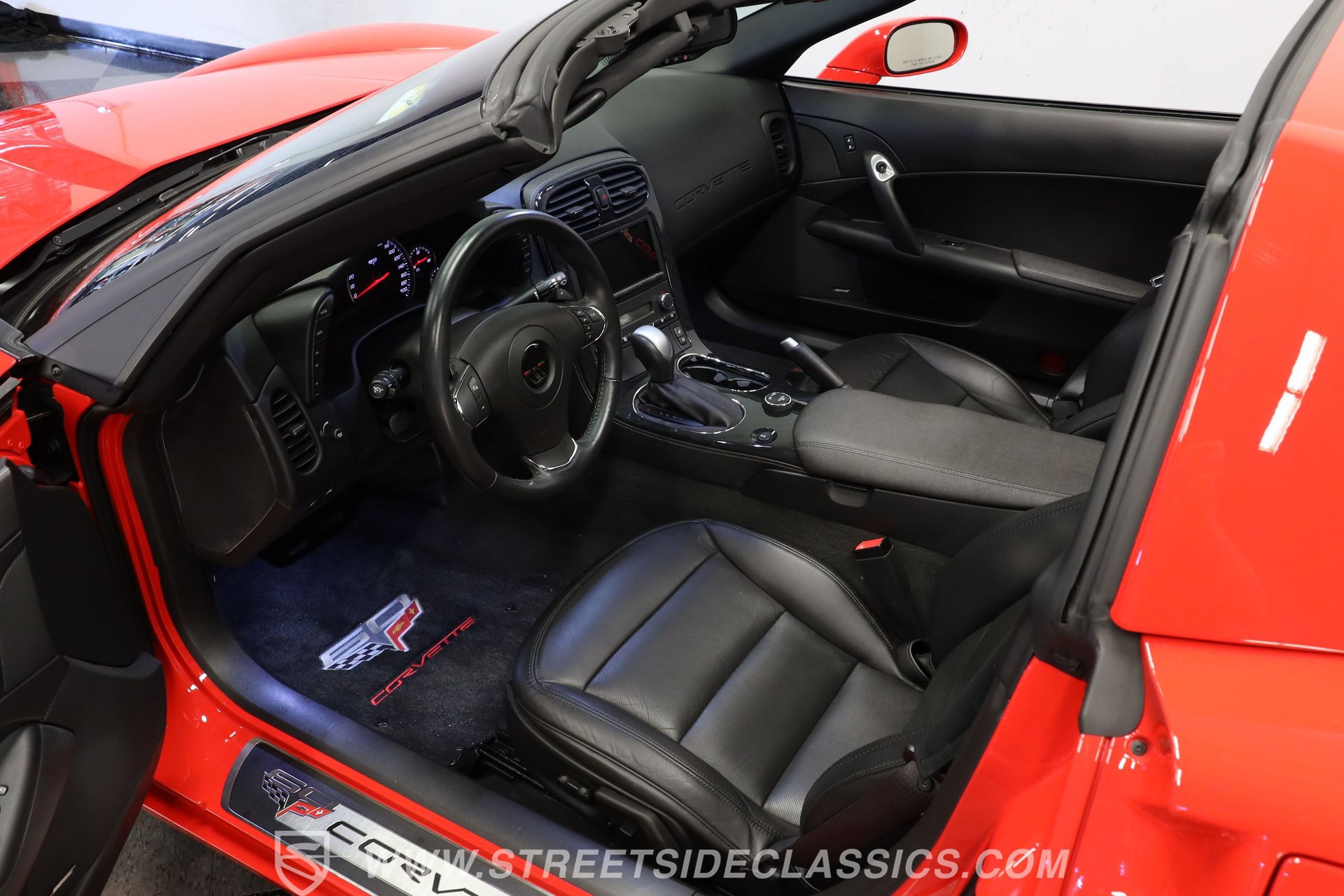 Used 2013 Chevrolet Corvette Grand Sport w/ 3LT Preferred Equipment Group image 4