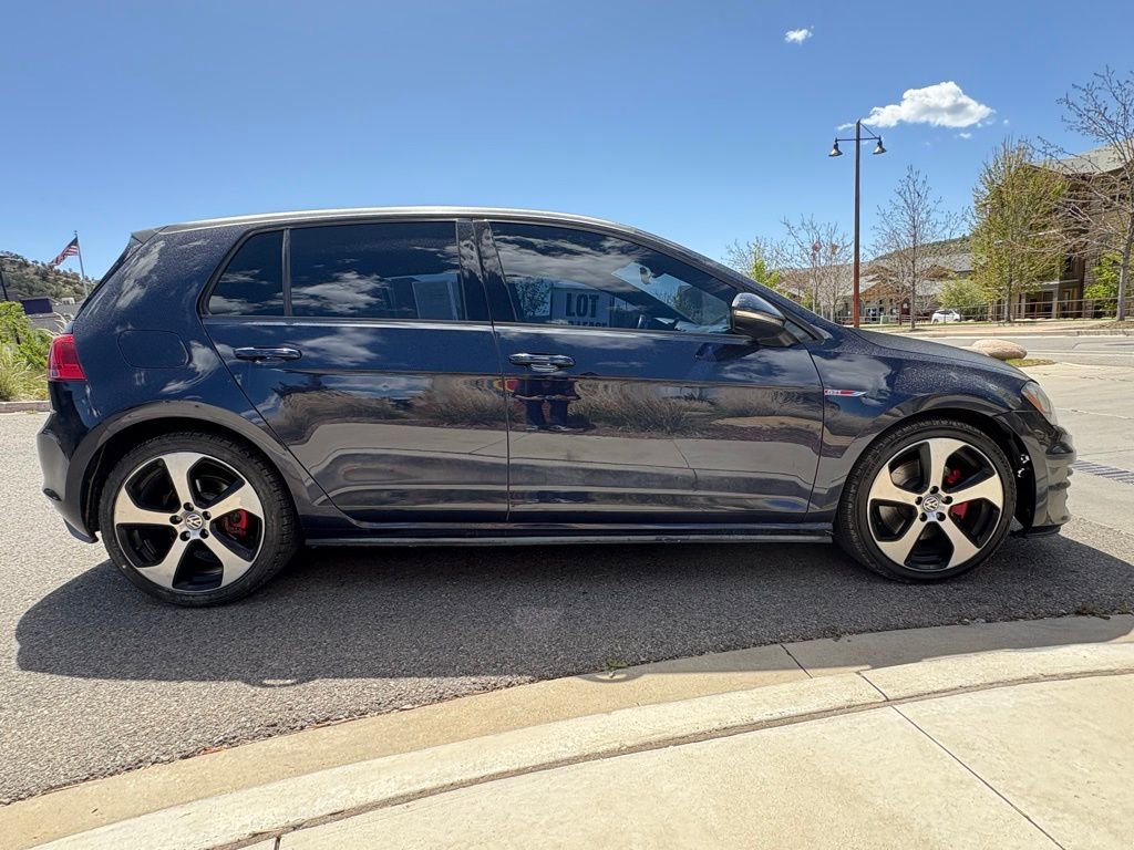 Used 2015 Volkswagen GTI SE FWD image 10