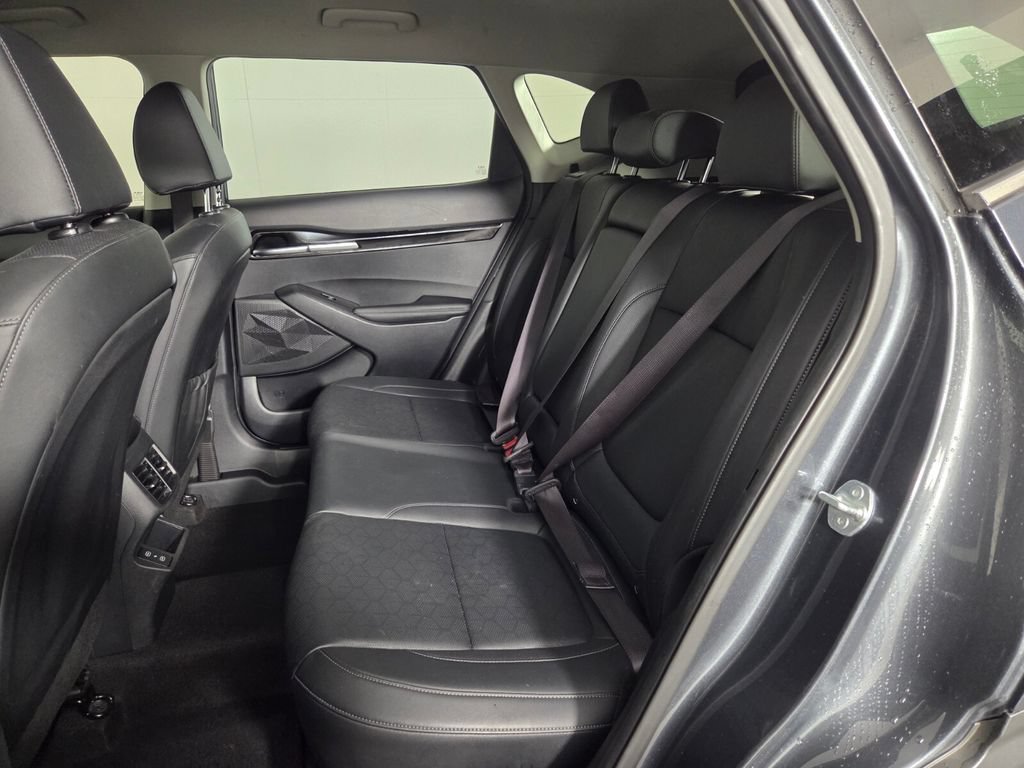 Used 2024 Kia Seltos EX FWD image 24