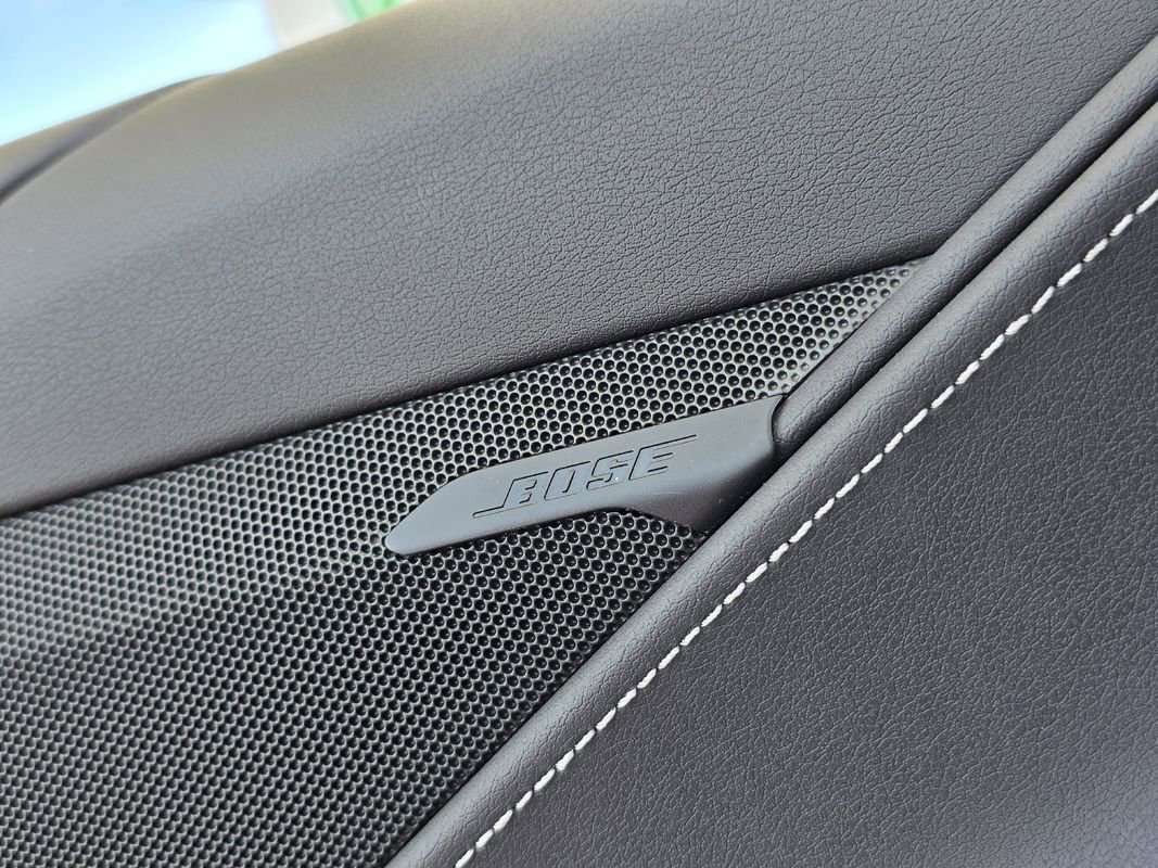 Used 2020 Chevrolet Corvette Stingray Coupe w/ Z51 Performance Package image 19