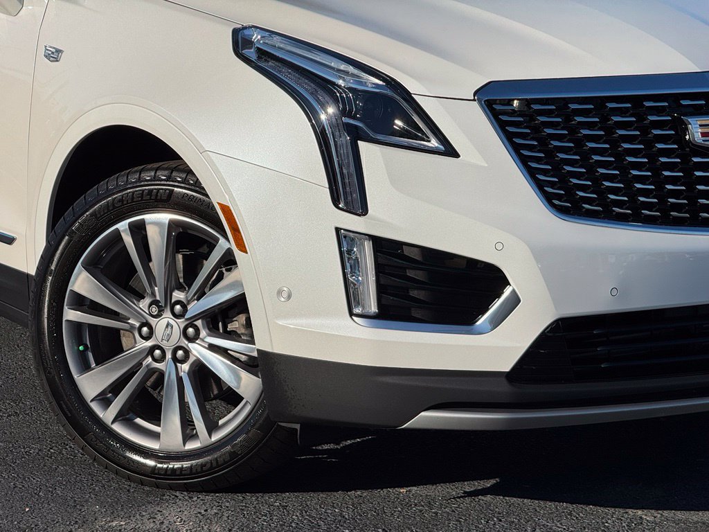 Used 2026 Cadillac XT5 Premium Luxury FWD image 12