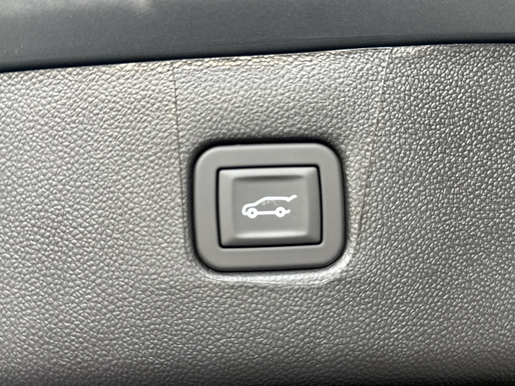New 2026 Chevrolet Blazer LT w/ LPO, Floor Liner Package AWD/4WD image 21