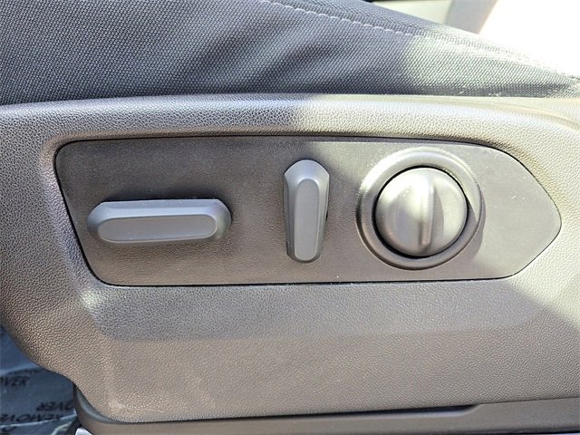 Used 2022 Chevrolet Silverado 1500 RST image 25