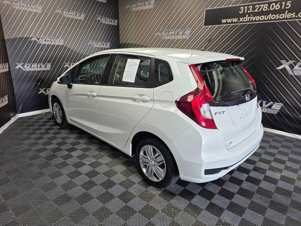 Used 2020 Honda Fit LX image 8
