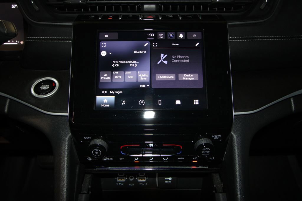 Used 2024 Jeep Grand Cherokee L Laredo image 17