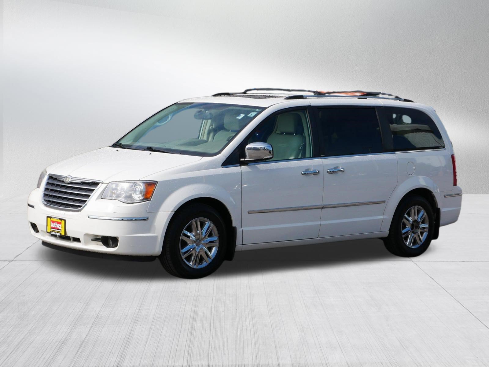 Used 2010 Chrysler Town & Country Limited FWD image 3