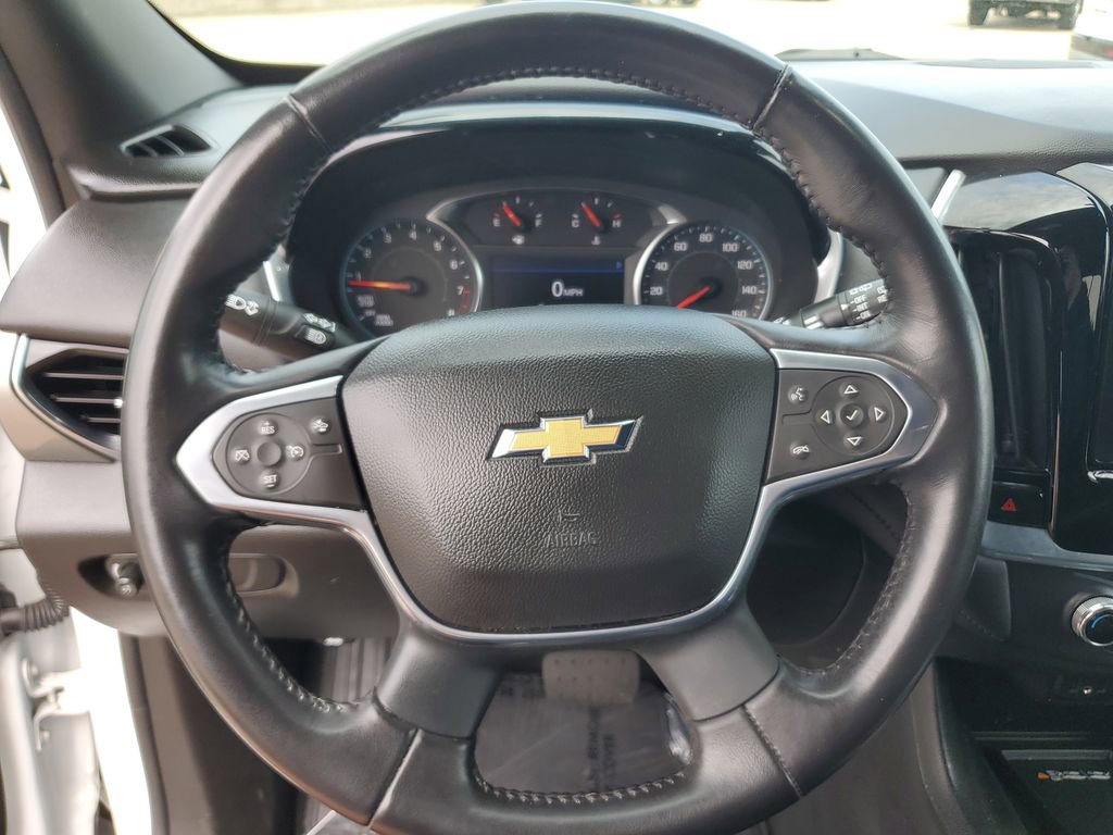 Used 2022 Chevrolet Traverse LT w/ LPO, 'HIT The Road' Package image 18