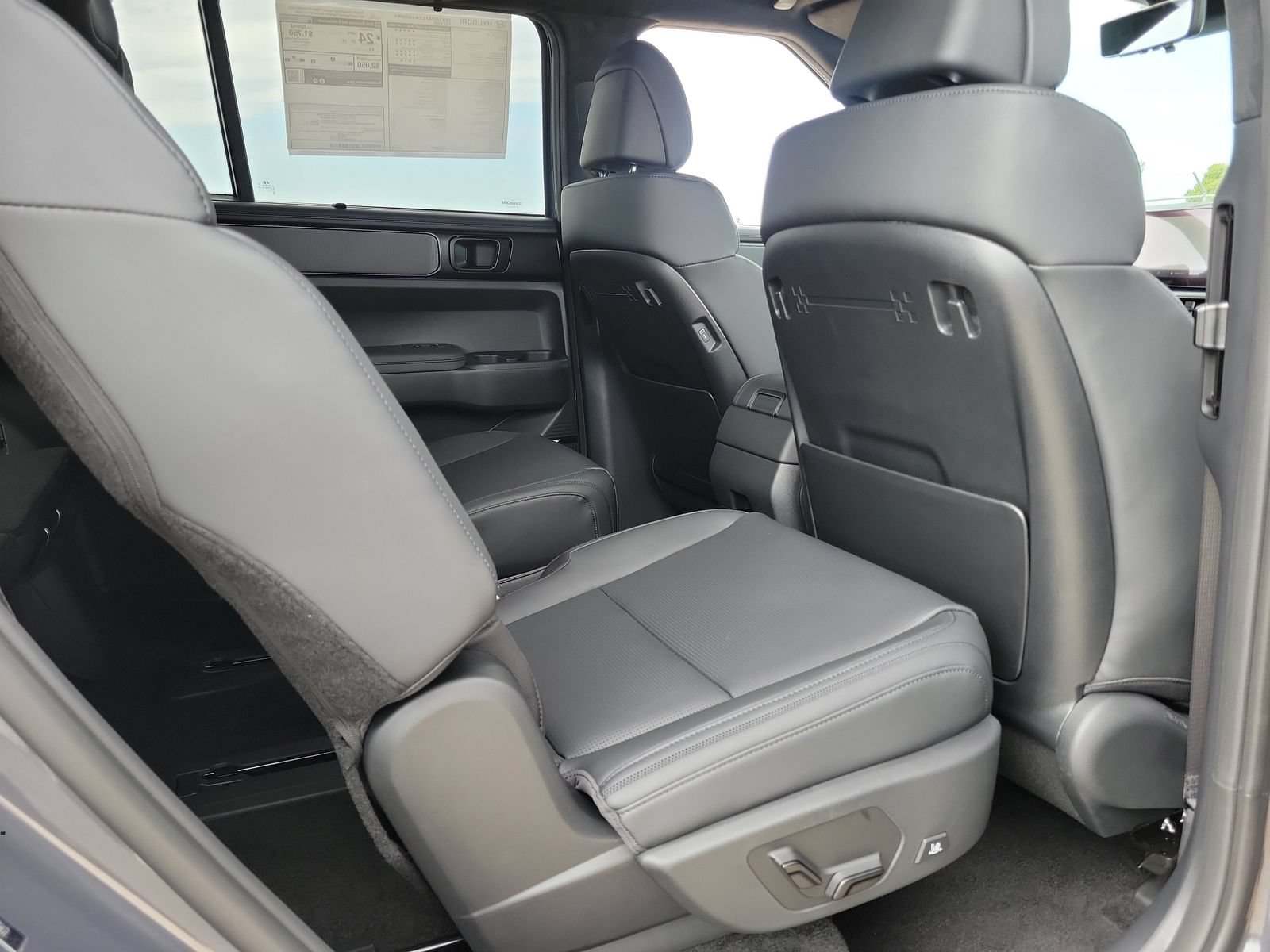 New 2026 Hyundai Santa Fe Calligraphy FWD image 18