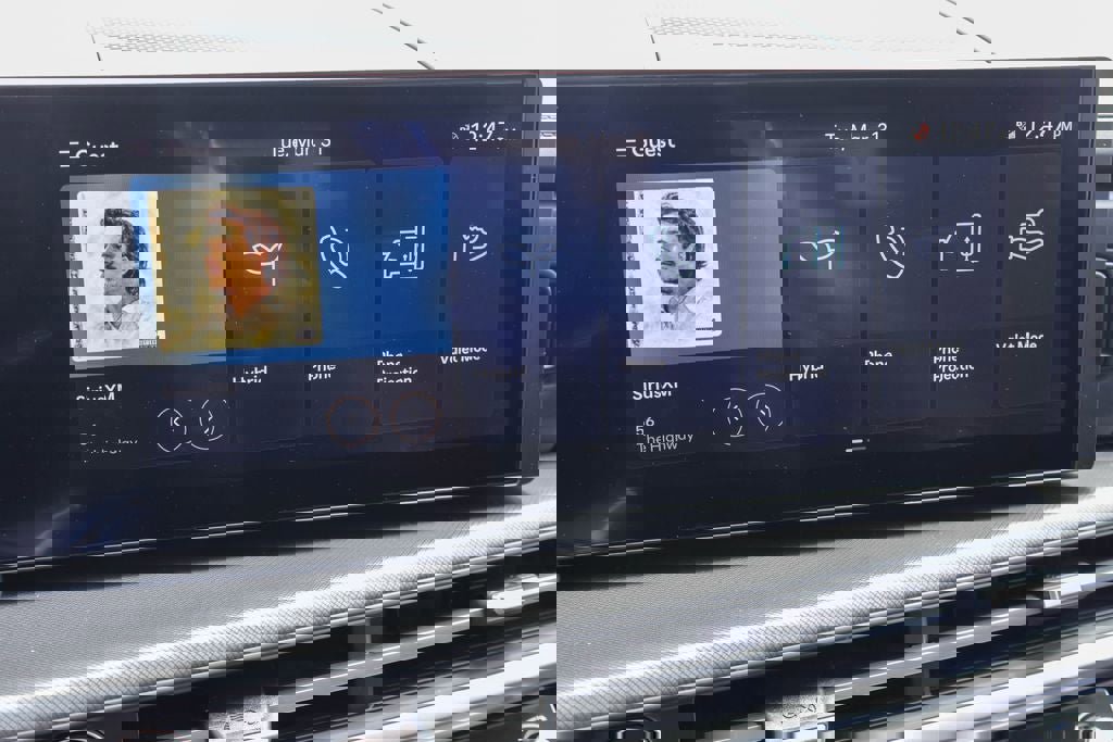 New 2026 Hyundai Santa Fe SE image 3