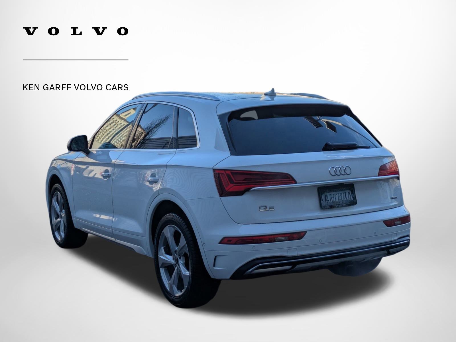 Used 2021 Audi Q5 Prestige w/ Prestige Package image 5