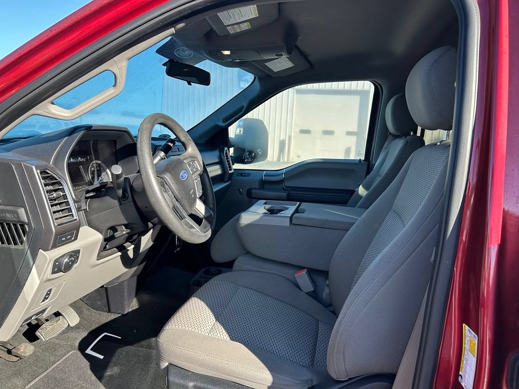 Used 2017 Ford F250 XLT w/ XLT Premium Package AWD/4WD image 4