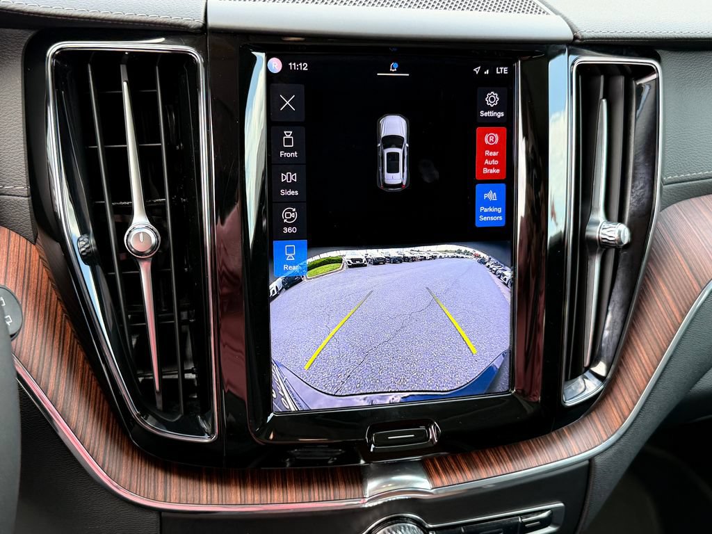 Certified 2023 Volvo XC60 B5 Ultimate w/ Climate Package AWD/4WD image 34