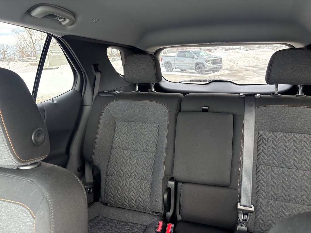 Used 2024 Chevrolet Equinox LT w/ LPO, Floor Liner Package image 40