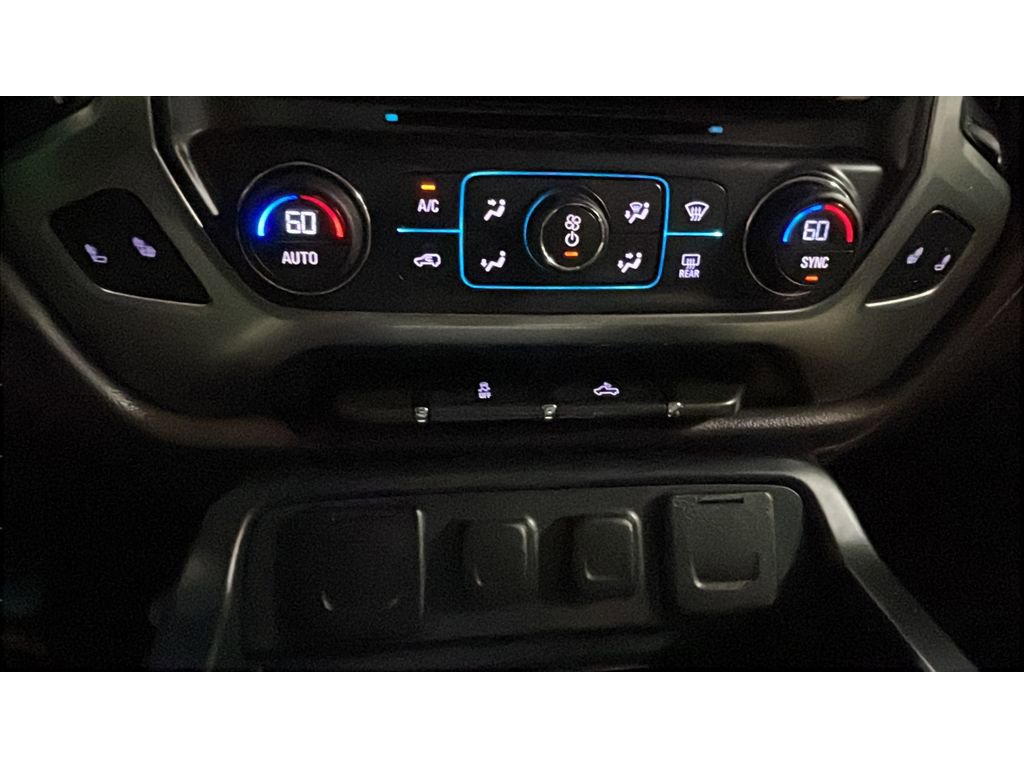 Used 2015 Chevrolet Silverado 1500 LTZ AWD/4WD image 14
