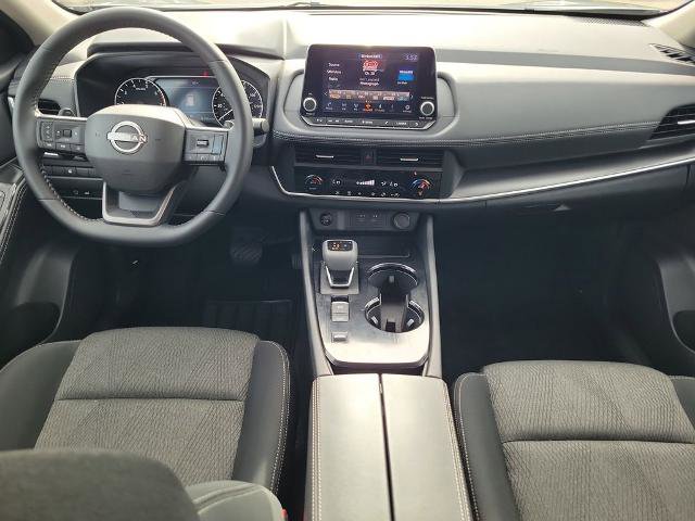 Certified 2026 Nissan Rogue SV image 16