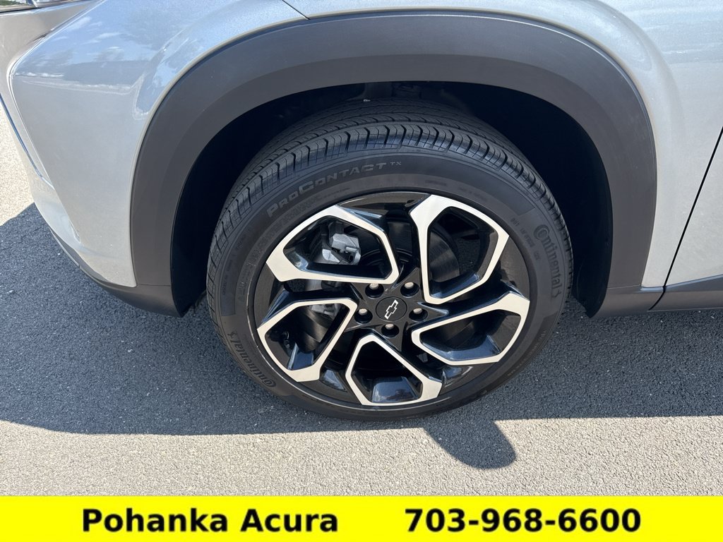 Used 2024 Chevrolet Trax RS w/ Sunroof Package FWD image 26
