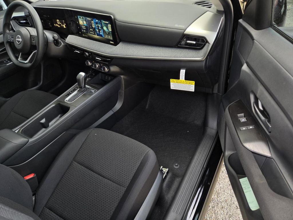 New 2026 Nissan Kicks S image 7