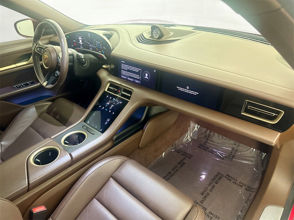 Used 2020 Porsche Taycan 4S image 25