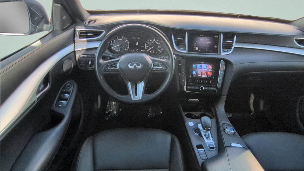 Used 2021 INFINITI QX50 Luxe w/ Appearance Package FWD image 12
