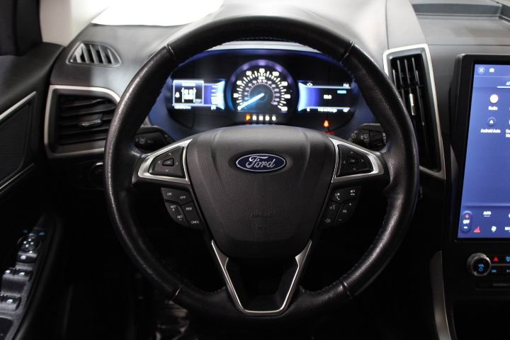 Used 2022 Ford Edge SEL image 33