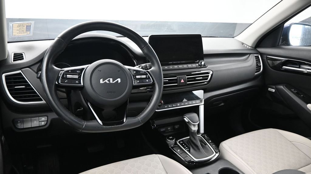 Used 2022 Kia Seltos SX AWD/4WD image 26
