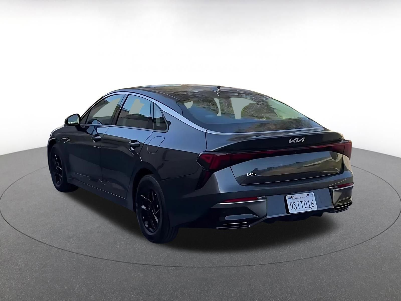 Used 2025 Kia K5 LXS image 11