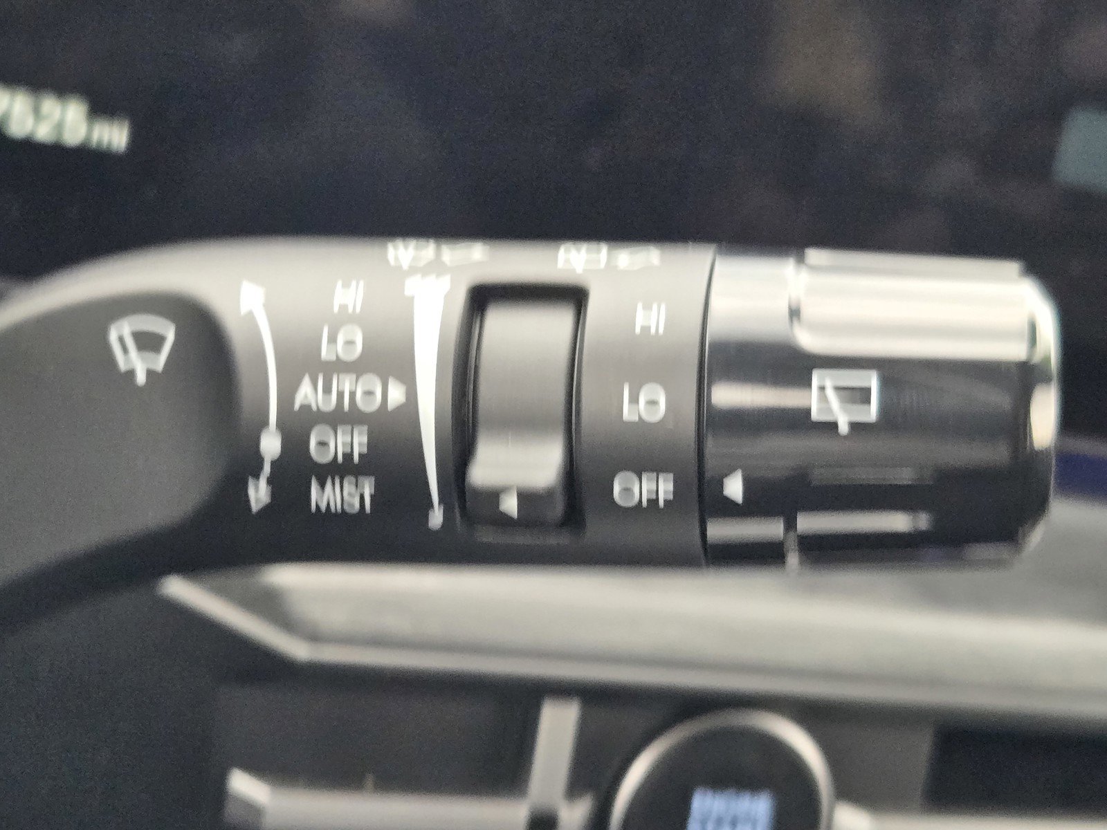 Used 2025 Hyundai Santa Fe Limited image 25