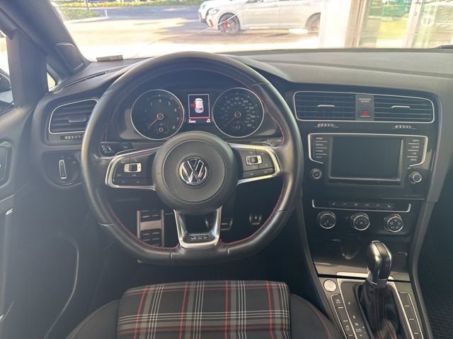 Used 2017 Volkswagen GTI Sport image 14