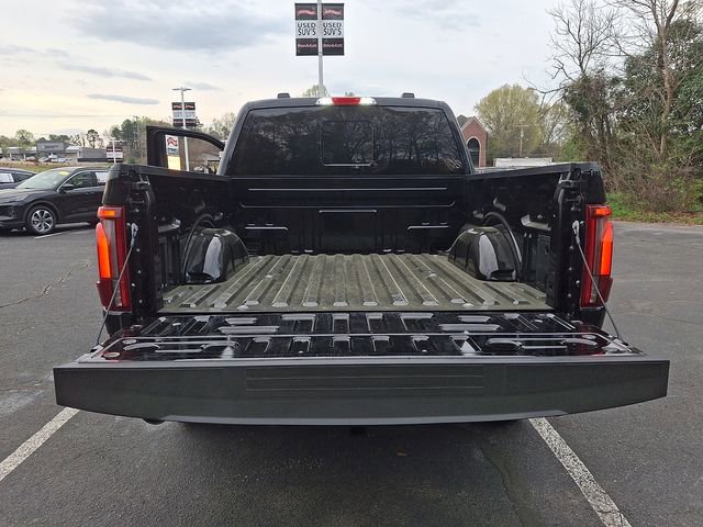 Used 2025 Ford F150 Lariat w/ Equipment Group 501A Mid image 29