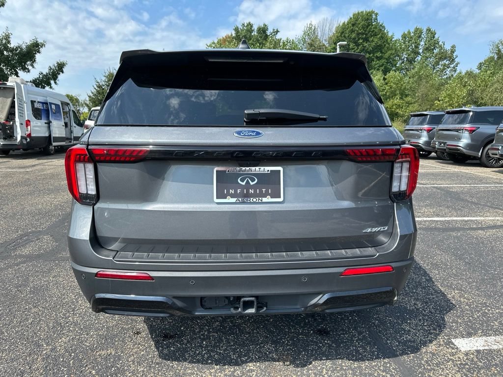 Used 2026 Ford Explorer ST-Line AWD/4WD image 12