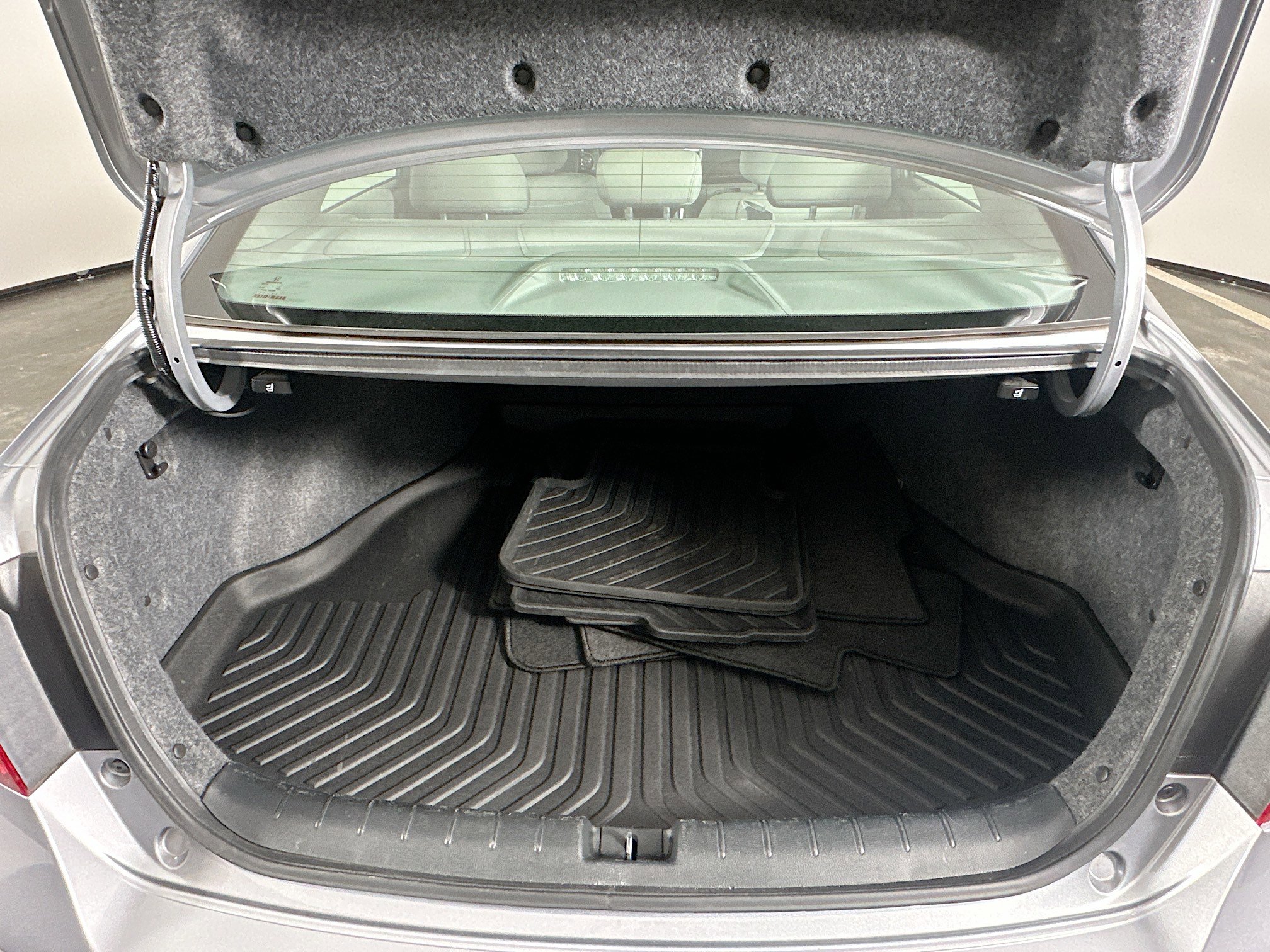 Used 2017 Honda Accord EX-L image 29