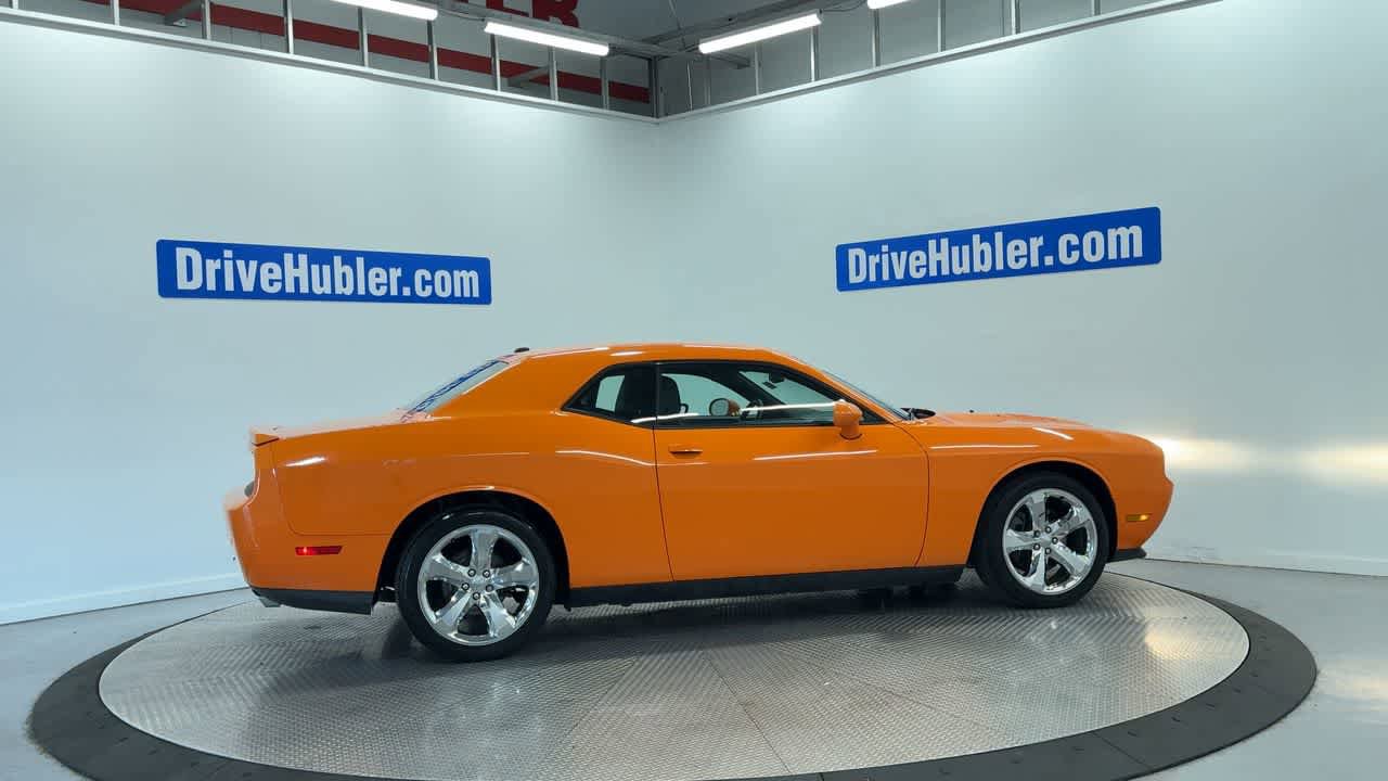 Used 2014 Dodge Challenger SXT Plus RWD image 3