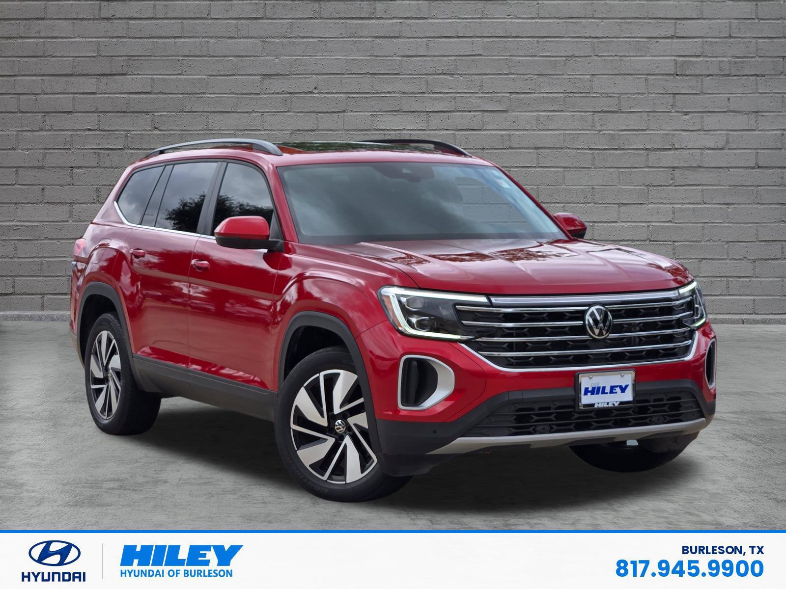 Used 2024 Volkswagen Atlas SE FWD image 2