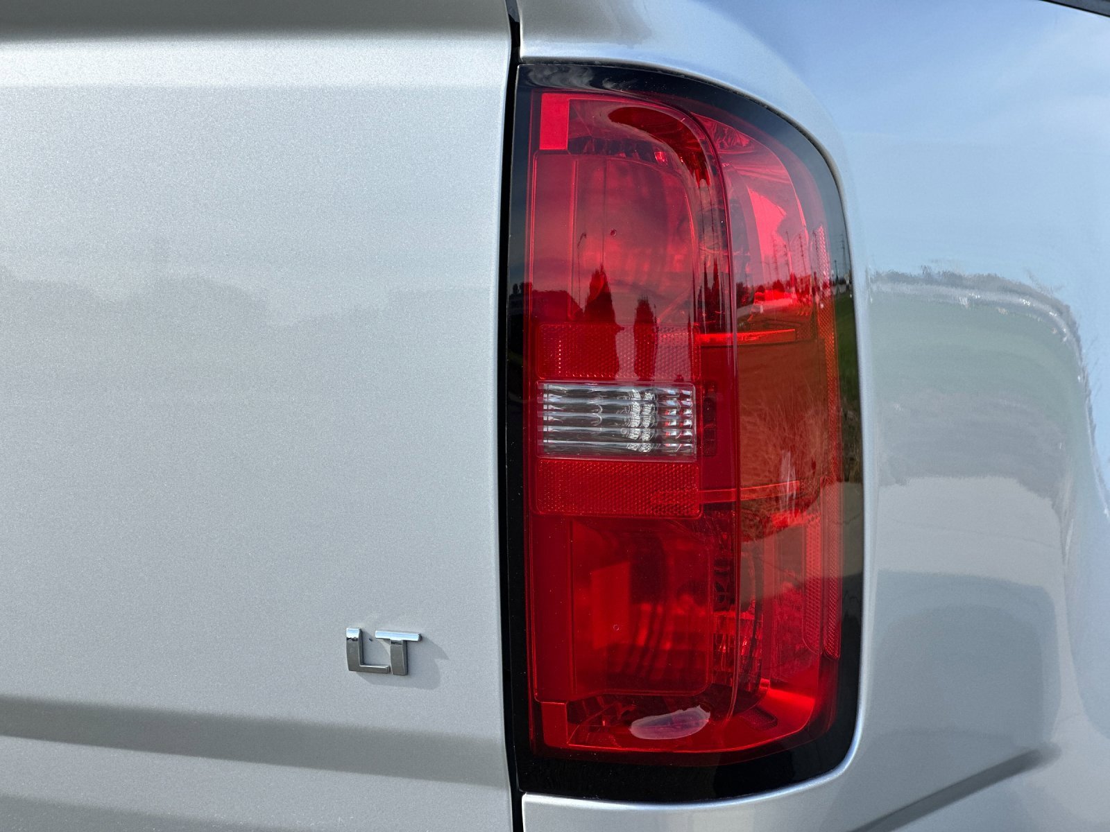 Used 2018 Chevrolet Colorado LT w/ LT Convenience Package image 30