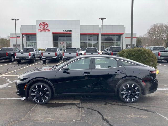 New 2026 Toyota Crown Platinum image 2