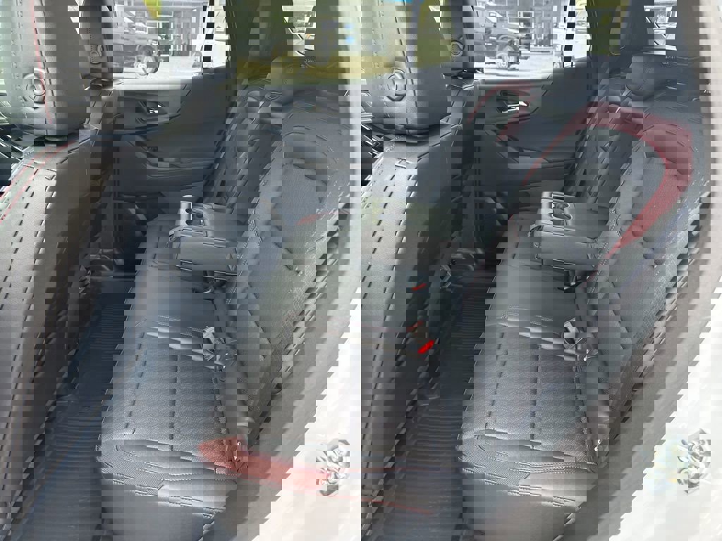 New 2026 Chevrolet Equinox RS image 7