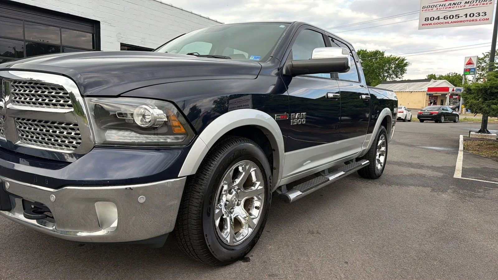 Used 2016 RAM 1500 Laramie AWD/4WD image 11
