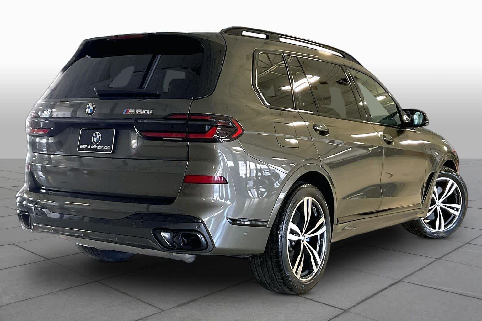Used 2025 BMW X7 M60i AWD/4WD image 22